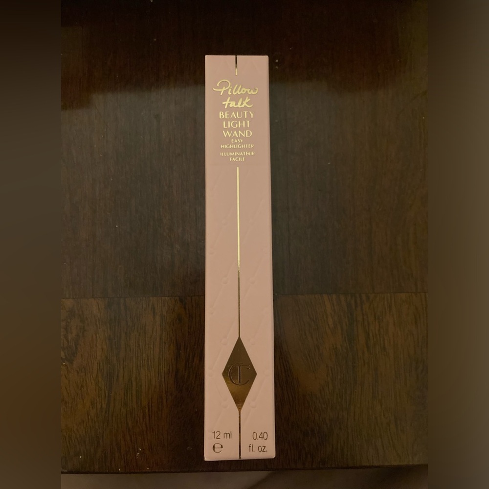 Charlotte Tilbury Pillow Talk Beauty Light Wand Highlighter NIB